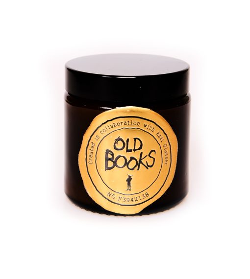 oldbooks-travel-candle2